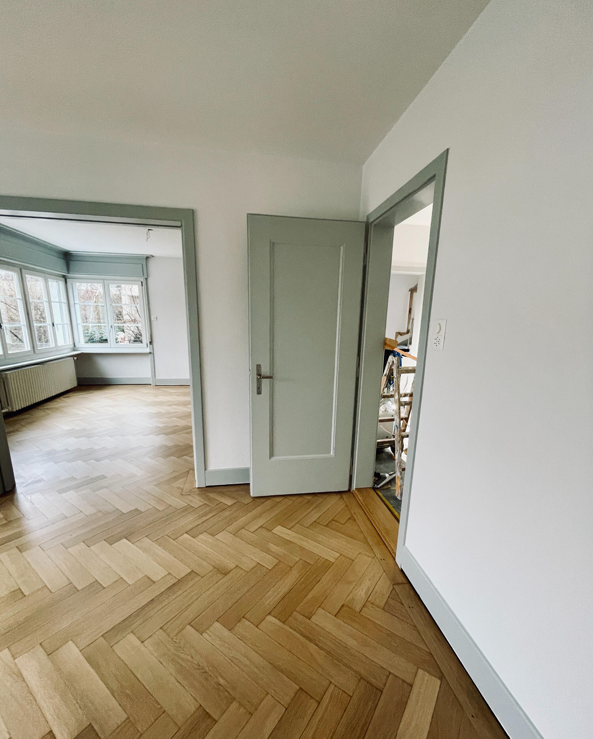 Blaue Eminenz, kt.color, Badezimmer